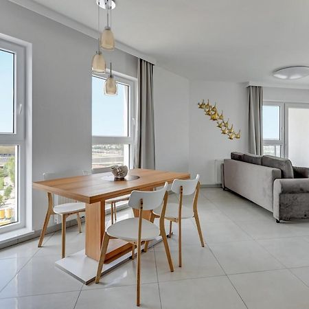 Sea View Letnica Tower & Sea View By Downtown Apartments Γκντανσκ Εξωτερικό φωτογραφία