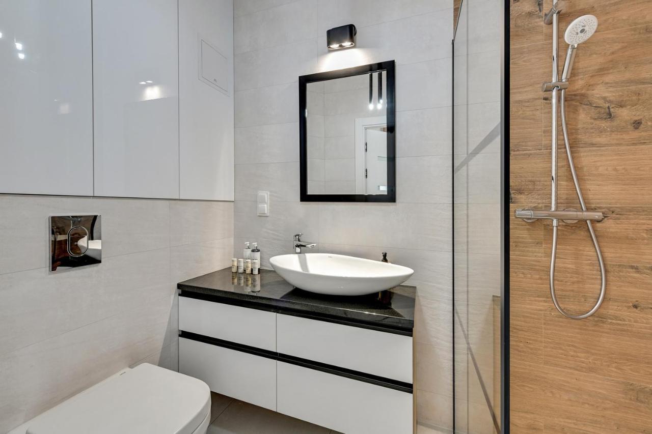 Sea View Letnica Tower & Sea View By Downtown Apartments Γκντανσκ Εξωτερικό φωτογραφία